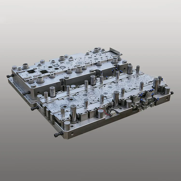 냉장고 압축기용 복열 프로그레시브 다이